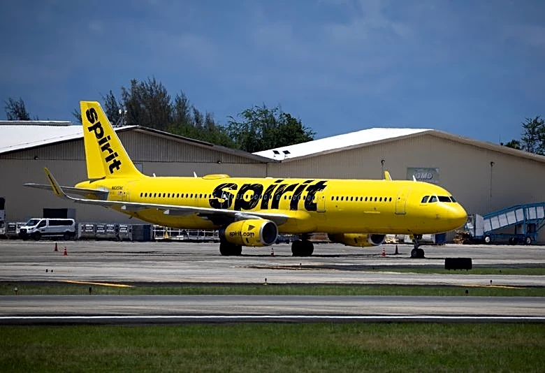 Spirit Airlines lawyer says high jet fuel prices left carrier no alternative but to  shut down