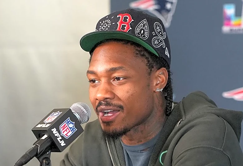 Stefon Diggs not guilty of strangling or assaulting his private chef