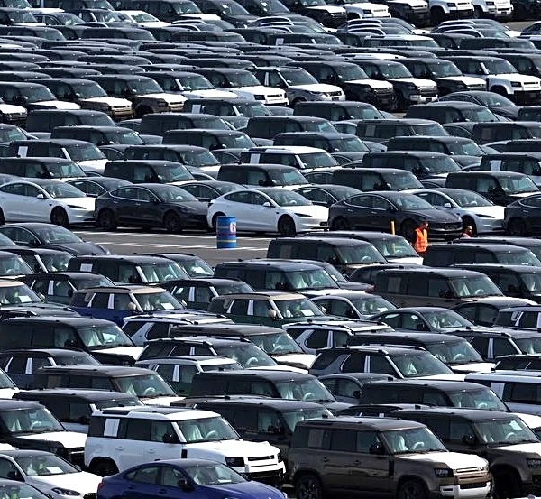 EU struggles to finalise US trade deal under threat of higher auto tariffs