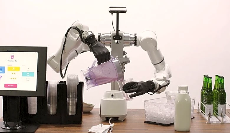 French startup unveils AI model for robots and human-like hand