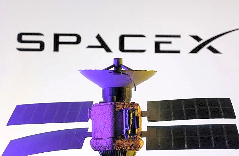 Investor group urges SEC to scrutinize SpaceX IPO filing, avoid conflicts