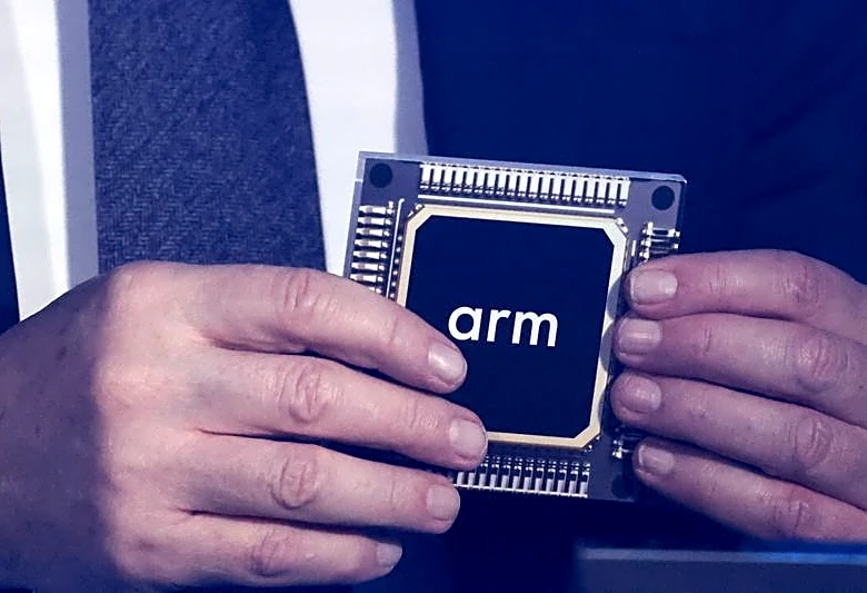 Arm forecasts upbeat revenue on surging AI data center demand