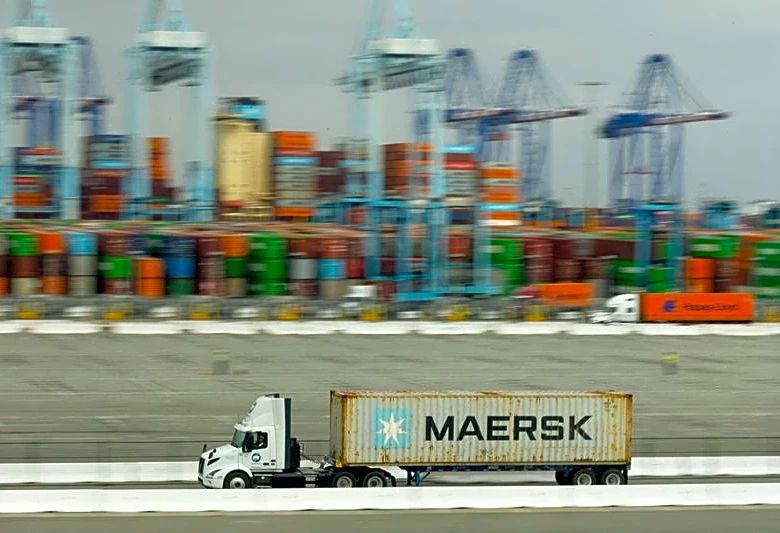 Maersk first-quarter profit beats forecasts, keeps outlook unchanged