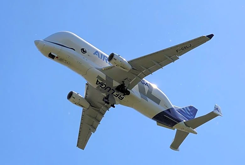 Airbus April deliveries at 67, trails year-ago
