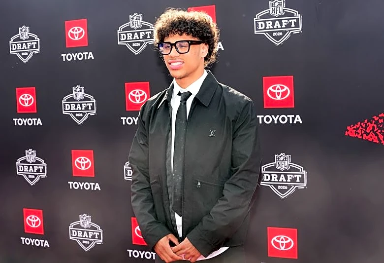 Saints sign first-round WR Jordyn Tyson