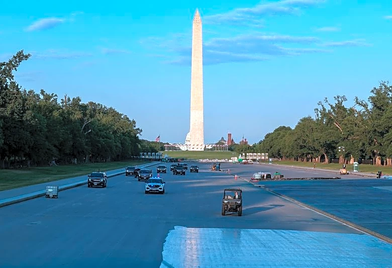 Lawsuit seeks to halt Trump’s makeover of Lincoln Memorial reflecting pool