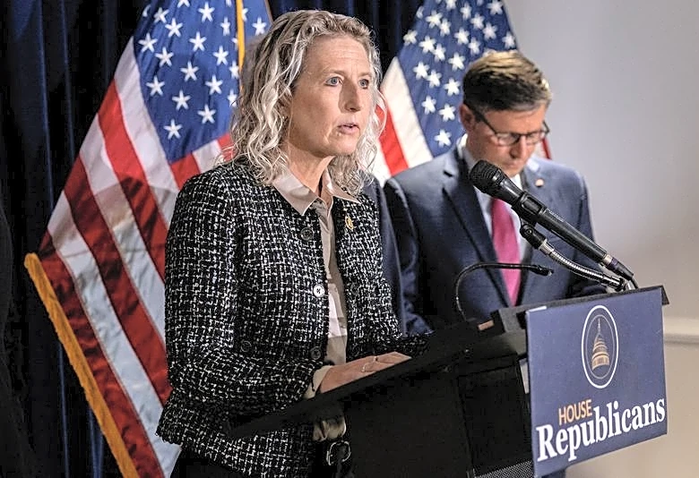 Democrats say Republican lawmaker must resign for agreeing with 'cotton-picking' remark