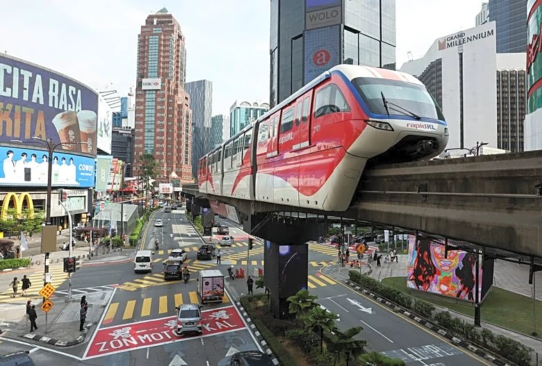 Malaysia economic growth likely slowed to 5.3% in January-March