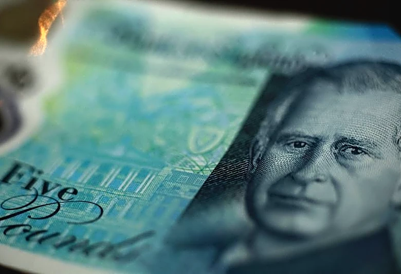 Explainer-Who are the 'bond vigilantes' exacting a price from Britain's government?