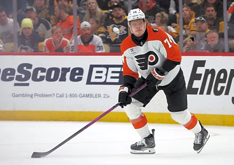 Flyers' Owen Tippett missed second-round sweep due to internal bleeding