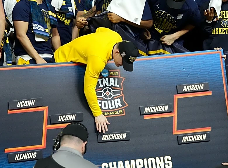 Reports: Michigan, UConn to run back NCAA title game in November