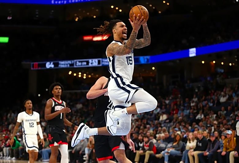 NBA-Memphis Grizzlies forward Clarke dies at 29