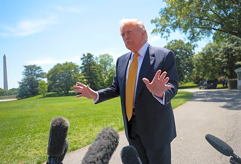 Trump says stopping Iran's nuclear program outweighs Americans' economic pain