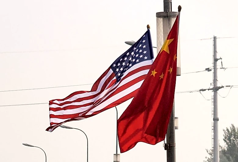Analysis-Tech rivalry, distrust sap summit hopes for Trump-Xi AI push