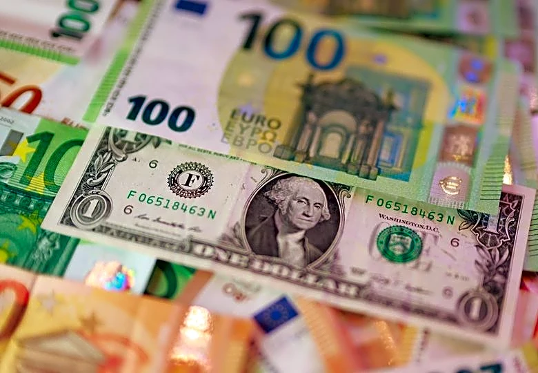 Dollar boosted by rate expectations, safe-haven flows as Trump, Xi meet
