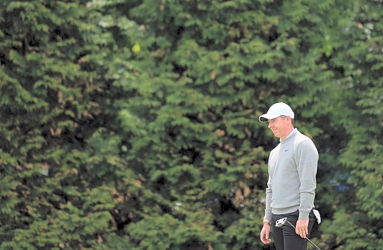 Golf-PGA Championship under way as Aronimink awaits McIlroy and Scheffler