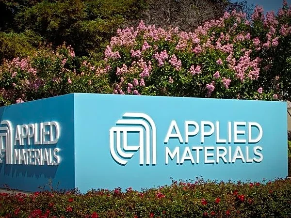 Applied Materials sees quarterly revenue above estimates on sustained AI spending