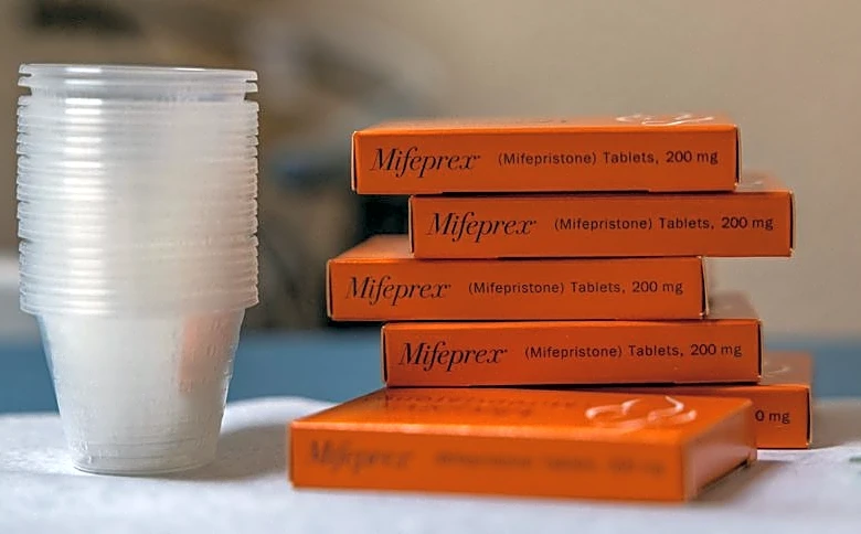 Explainer-US Supreme Court ruling preserves abortion pill access for now as other challenges loom