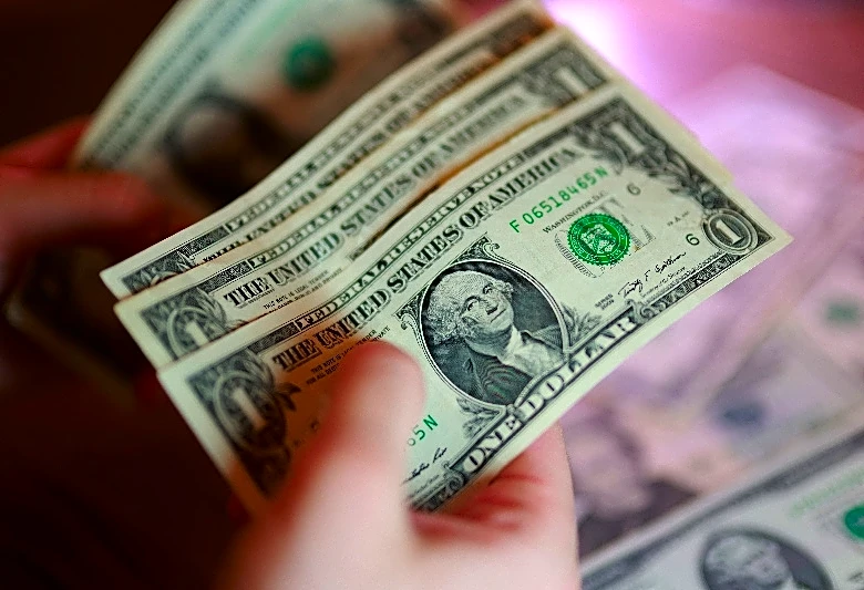 Dollar poised for largest weekly rise in two months as Fed hike bets increase