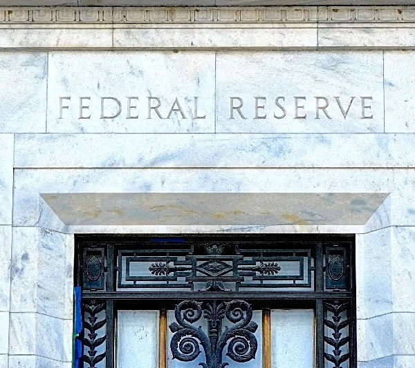 Markets begin eyeing a Fed rate hike around the turn of the year