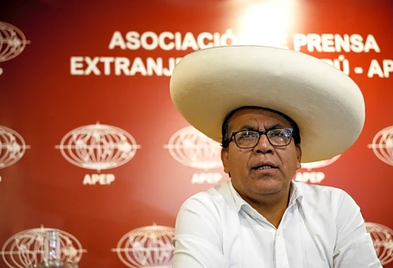 Peru's leftist Sanchez to face Fujimori in June presidential runoff