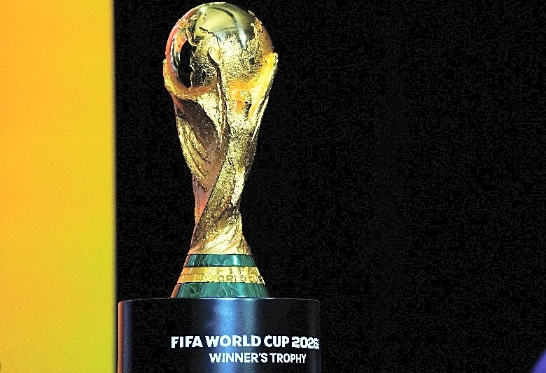 Soccer-FIFA officials to meet Iranian FA to discuss World Cup on Saturday, says source