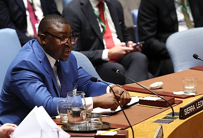 Sierra Leone to take in hundreds of West Africans deported by US, minister says