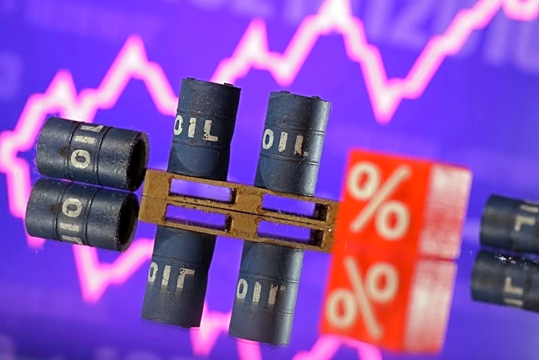 Morning Bid: Bonds get a taste of oil's demand destruction