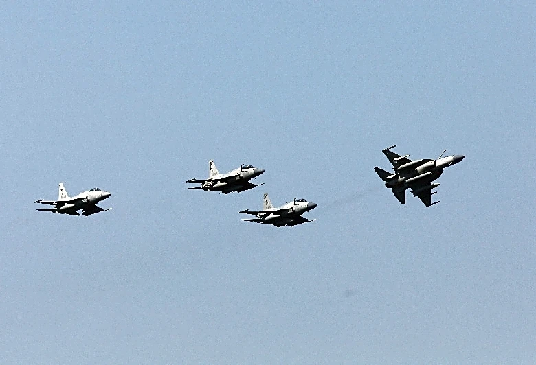 Exclusive-Pakistan deploys jet squadron, thousands of troops to Saudi Arabia during Iran war