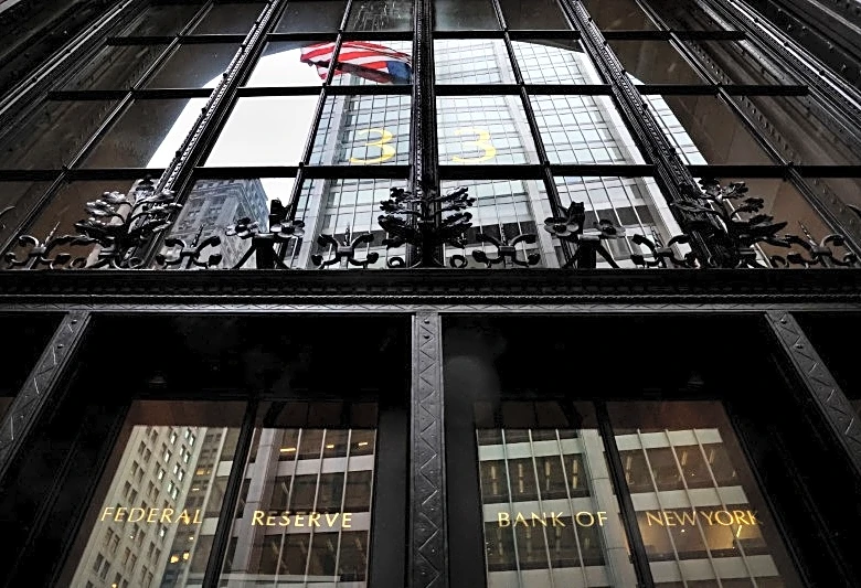 NY Fed's Perli says rate control toolkit can navigate lower reserve demand