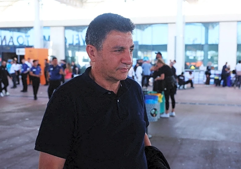 Soccer-Iran begin Turkey camp as squad prepares for World Cup visa process