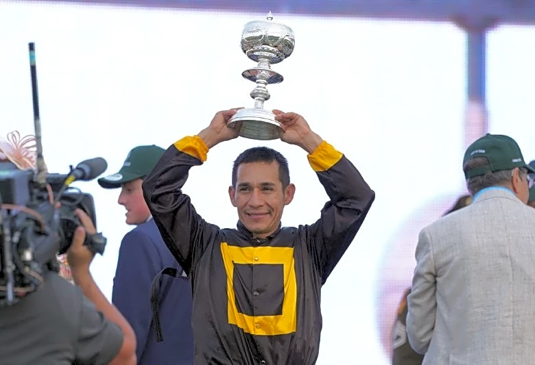 PETA calls for investigation into jockey aboard Preakness winner