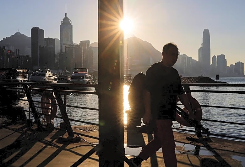 Foreign firms eye Hong Kong listings as IPO rebound broadens