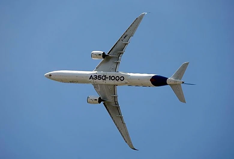 Airbus informs some customers of further A350 delays, sources say