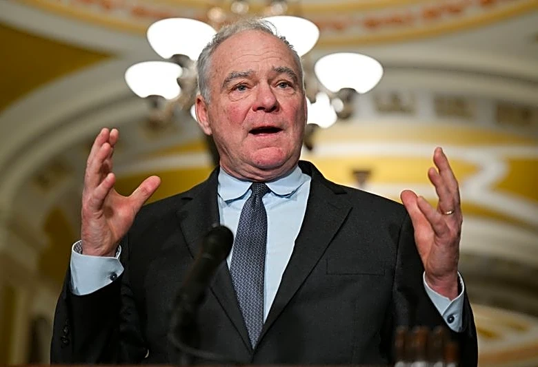 US Democrats push to rein in Trump on Cuba as White House steps up pressure