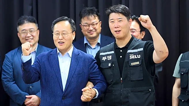 Samsung shares soar as strike averted, but bonuses of $416,000 for some stoke concern