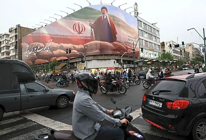 Exclusive-Supreme Leader says enriched uranium must stay in Iran, Iranian sources say