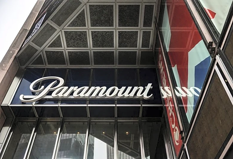 Democratic senators raise alarm over foreign investment in Paramount, Warner Bros merger