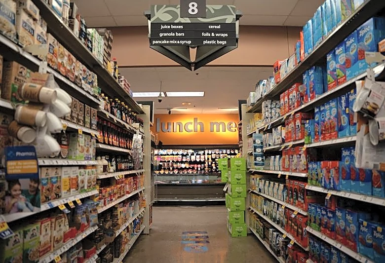 Kroger plans price cuts as new CEO looks to regain shoppers