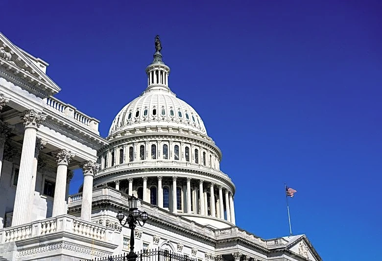 US lawmakers propose making daylight saving time permanent, again