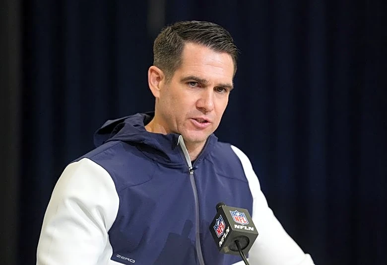 Giants give GM Joe Schoen multiyear extension