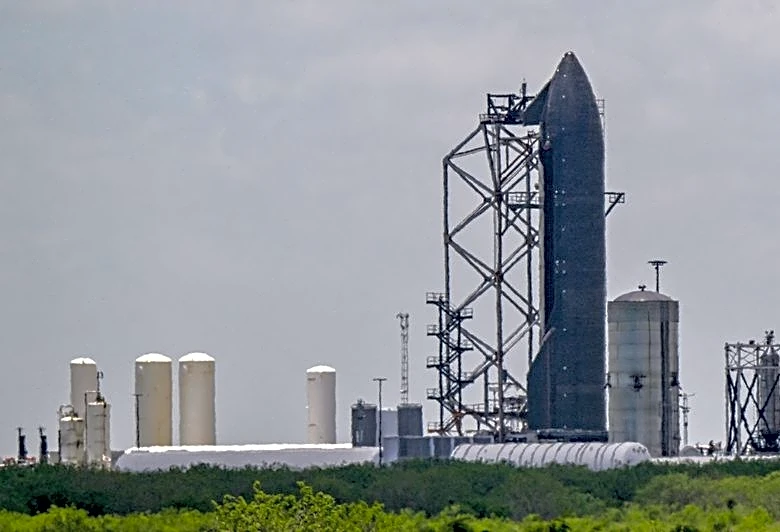 Explainer-From Meta to SpaceX: how dual-class shares keep founders in control