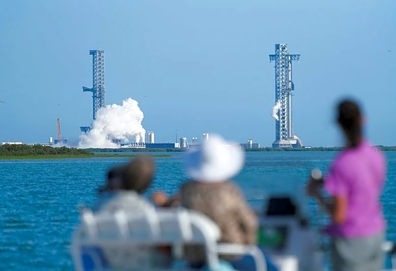 SpaceX's upgraded Starship V3 blasts off in debut test flight from Texas