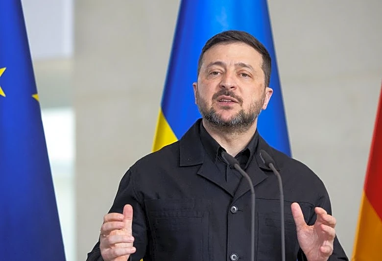 Exclusive-Ukraine's Zelenskiy says proposal of associate EU membership 'unfair'