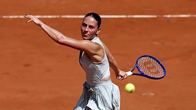 Tennis-Ukraine's Kostyuk keeps focus in Paris after missile strike near parents' home