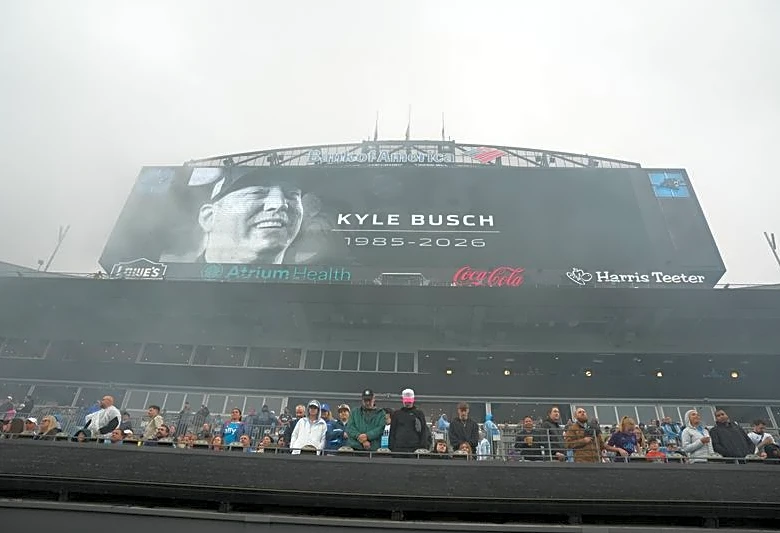 Organizers, fans pay tribute to Kyle Busch at Indy 500, Coca-Cola 600