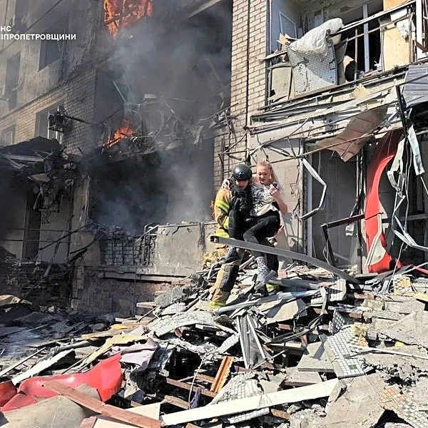 Missile and drone strikes kill eight in Russia and Ukraine