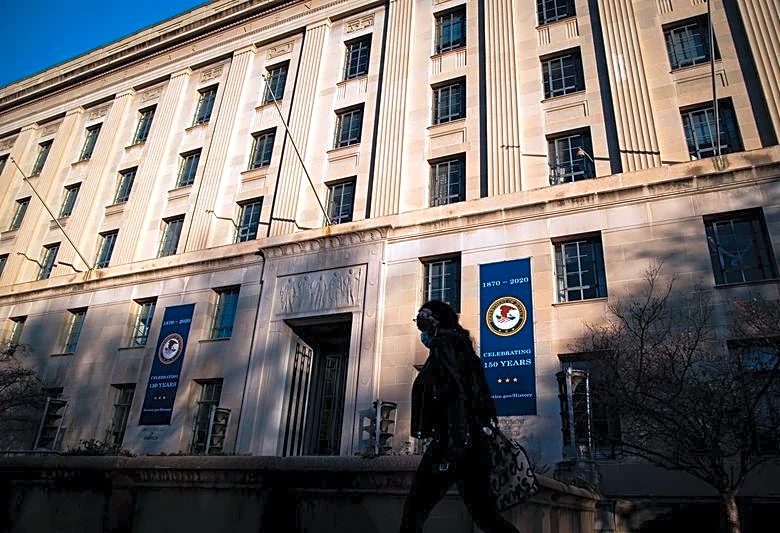 US Justice Department seeks to lift injunction on ballroom project after shooting
