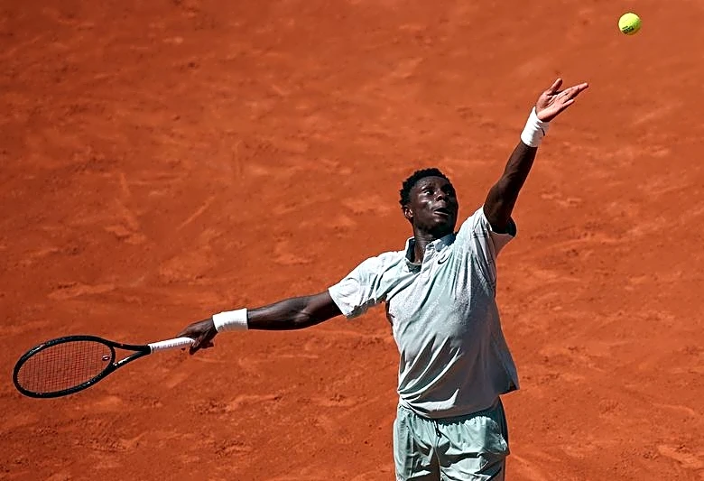 Tennis-Teenager Kouame becomes youngest male Grand Slam match-winner in 17 years