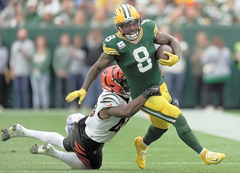 Packers' Josh Jacobs arrested, charged with domestic abuse